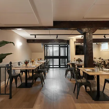 El Amparo De Narcisa Hotel